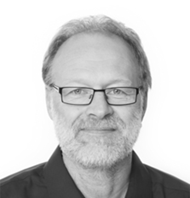 Stefan Holst